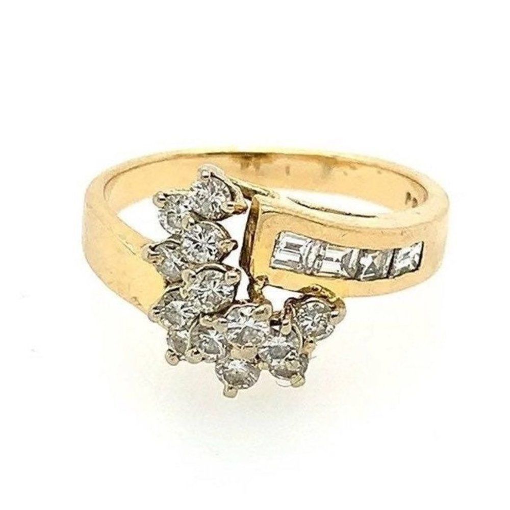 14k Diamond Cluster Ring